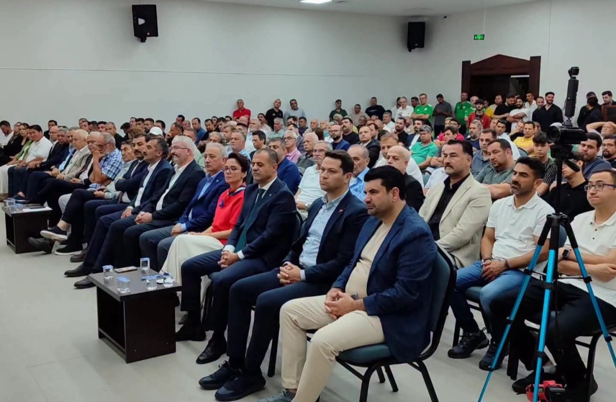 AK Parti Teşkilatından Muğlaspor Genel Kurulu’na Katılım