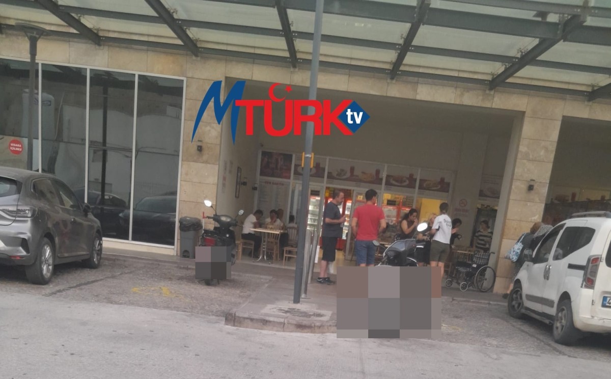 “Motorsikletler Engelli Alanlarını Kapladı”
