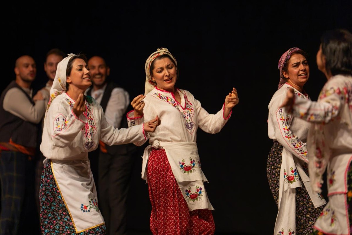“Böyledir Bizim Sevdamız” Sahnesinde Duygu ve Sanat Buluştu